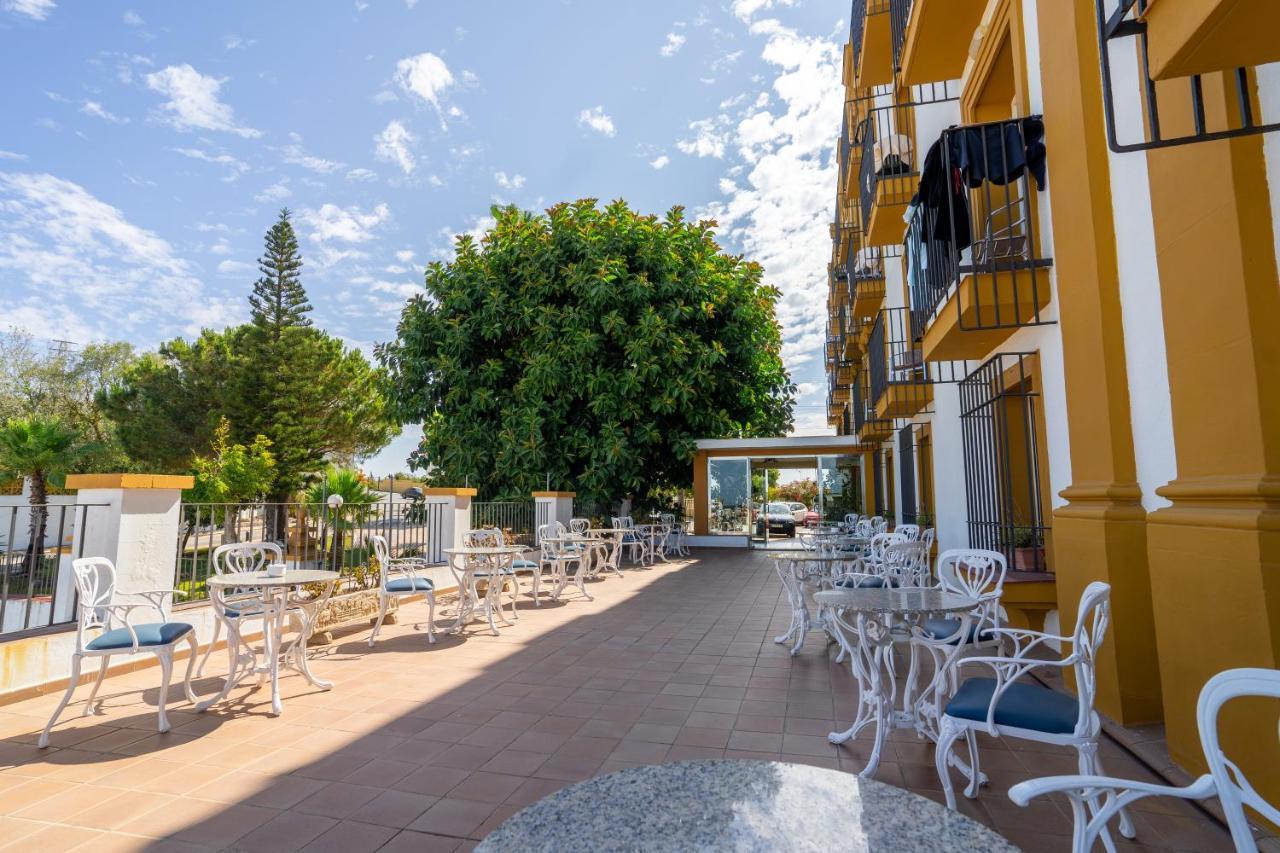 Hotel Balneario De Chiclana ชิกลานา เด ลา ฟรอนเตรา ภายนอก รูปภาพ