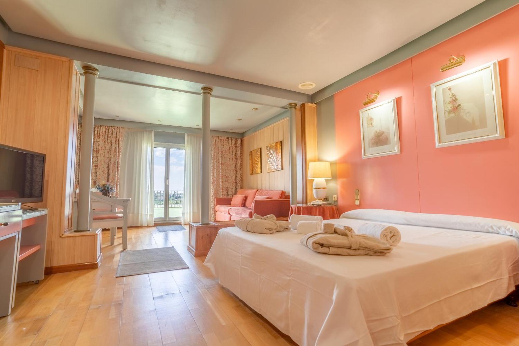 Hotel Balneario De Chiclana ชิกลานา เด ลา ฟรอนเตรา ภายนอก รูปภาพ